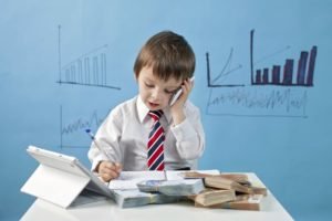 СТУДЕНТЫ ТЕРЯЮТ ВЕРУ В ПРОФЕССИОНАЛЬНЫЕ ПЕРСПЕКТИВЫ