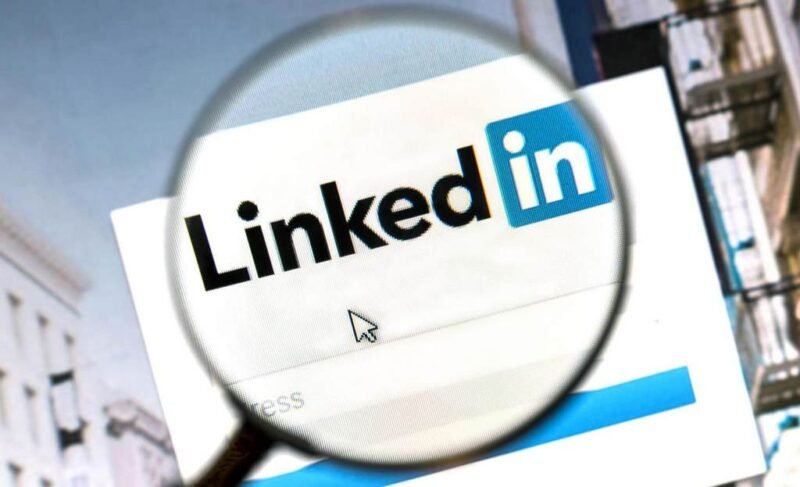 Рекрутинг IT спеціалістів скрізь LinkedIn Search